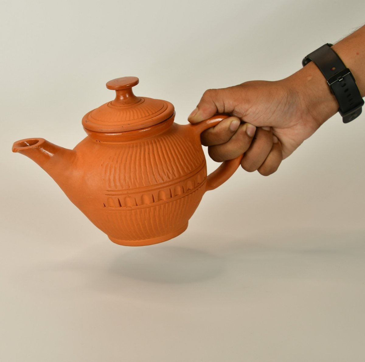 Sowpeace Terracotta Kettle: Artful Fusion for Home and Kitchen